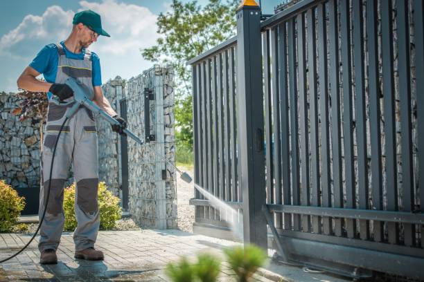 Best Pool Deck Cleaning  in Calais, ME